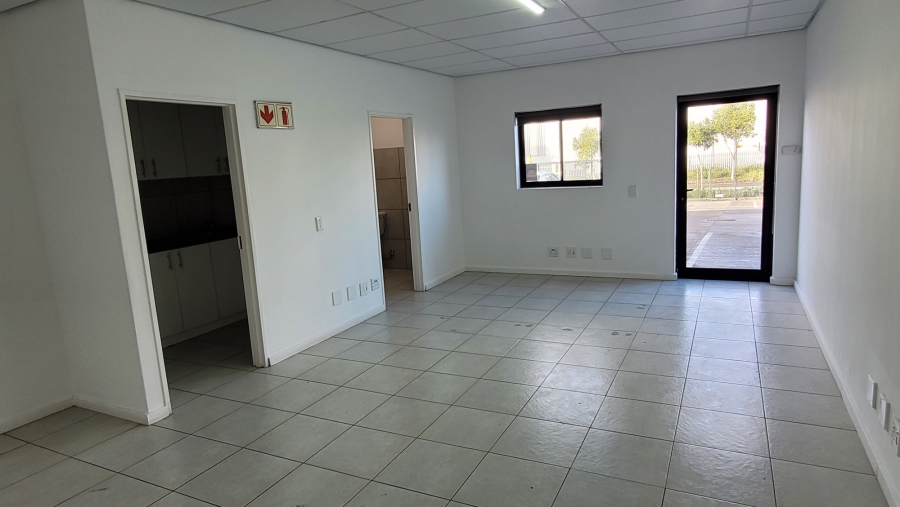 To Let commercial Property for Rent in Rivergate Western Cape